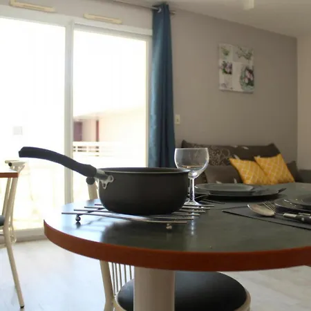 Studio La Rochelle, 1 Piece, 2 Personnes - Fr-1-246-285 Διαμέρισμα *